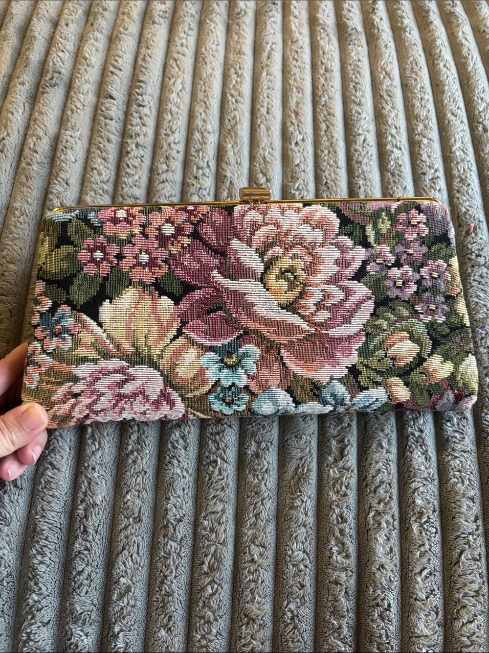 Vintage 1960’s Floral Tapestry Clutch Bag